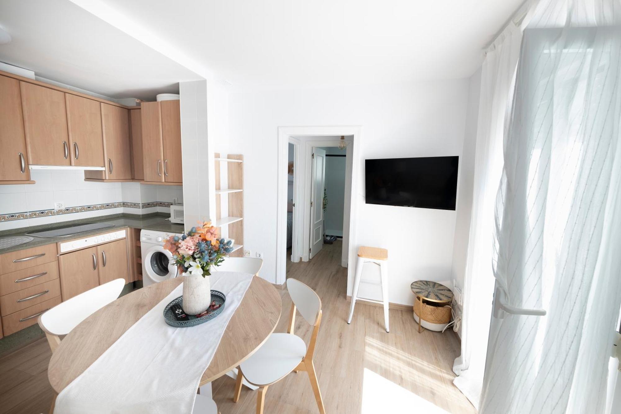 Apartment Erytheia, Tranquilo, A 150 Metros De La Playa Y Pleno Casco Historico *